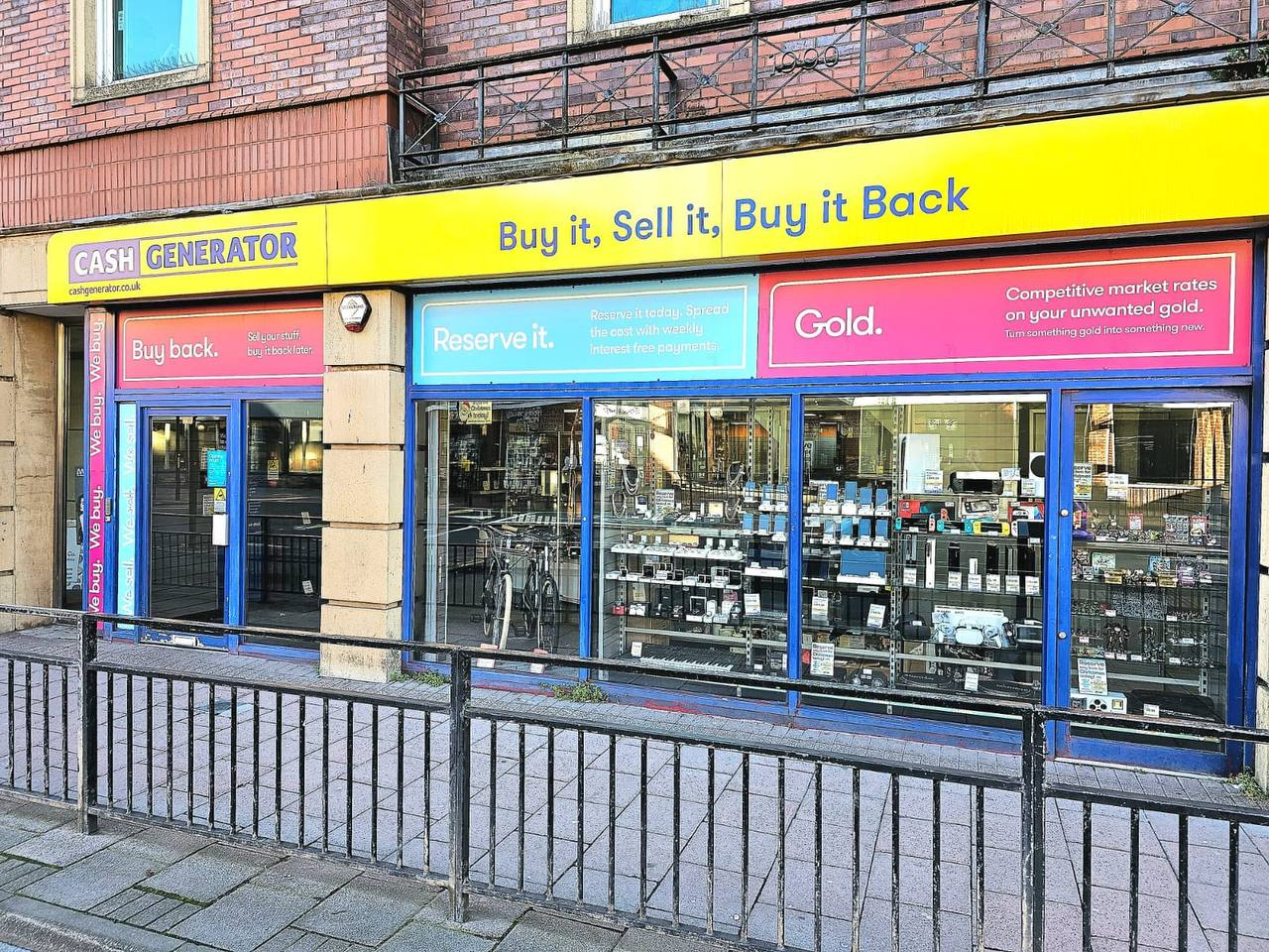 Cash Generator Carlisle storefront at 48 Lowther Street, where the PhonesForCash counter is located